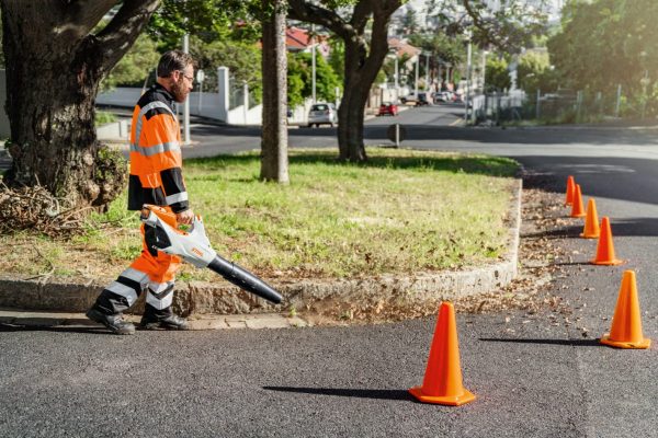 BGA 86 STIHL CORDLESS BLOWER - Image 2