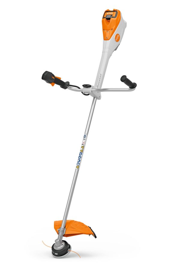 FSA 135 STIHL BATTERY BRUSHCUTTER (excluding battery and charger)